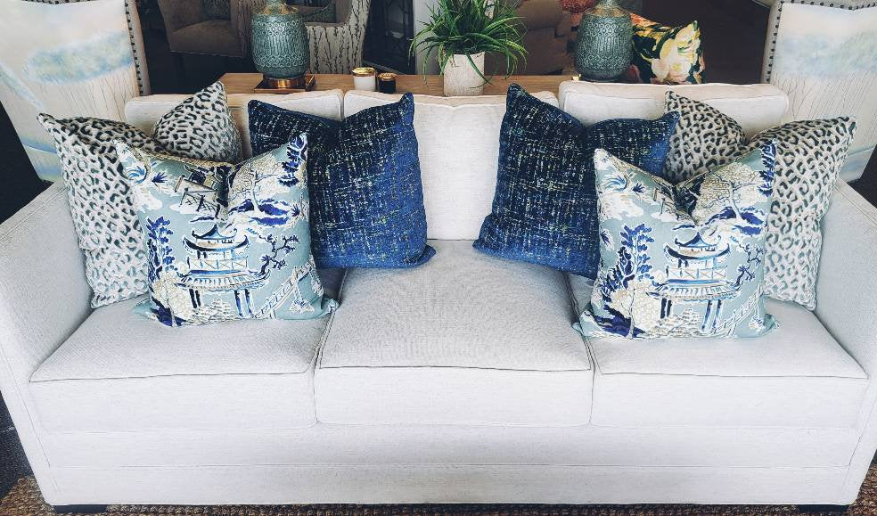 Blue and White Chinoiserie Print Pillow Cover