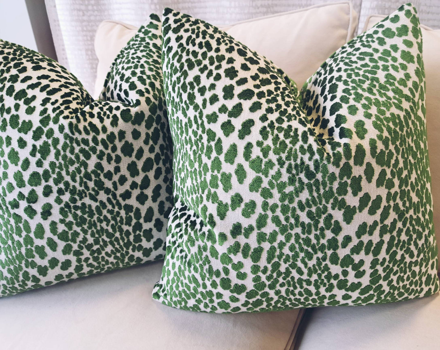 Emerald green Leapard print velvet pillow cover