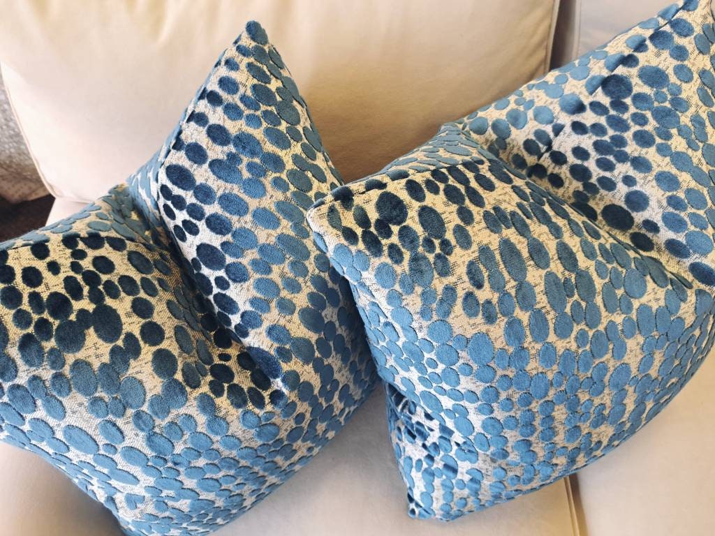 Blue cut velvet dot pillow cover