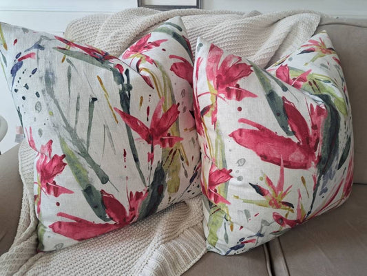 Contemporary floral print pillow cover