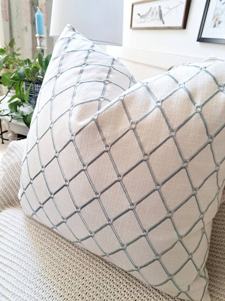Spa embroidered diamond pattern pillow cover