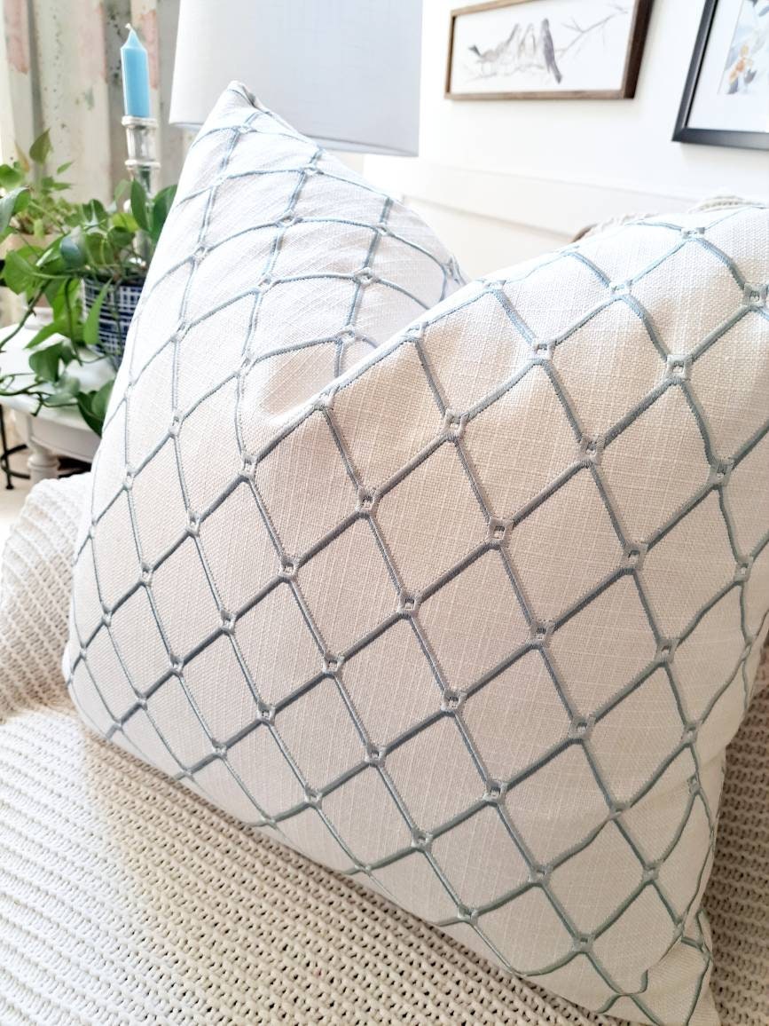 Spa embroidered diamond pattern pillow cover