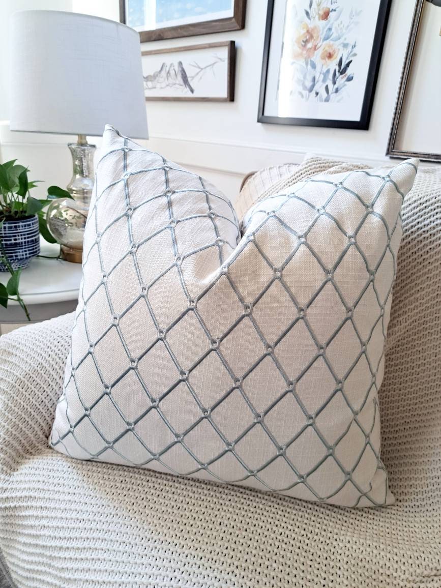 Spa embroidered diamond pattern pillow cover