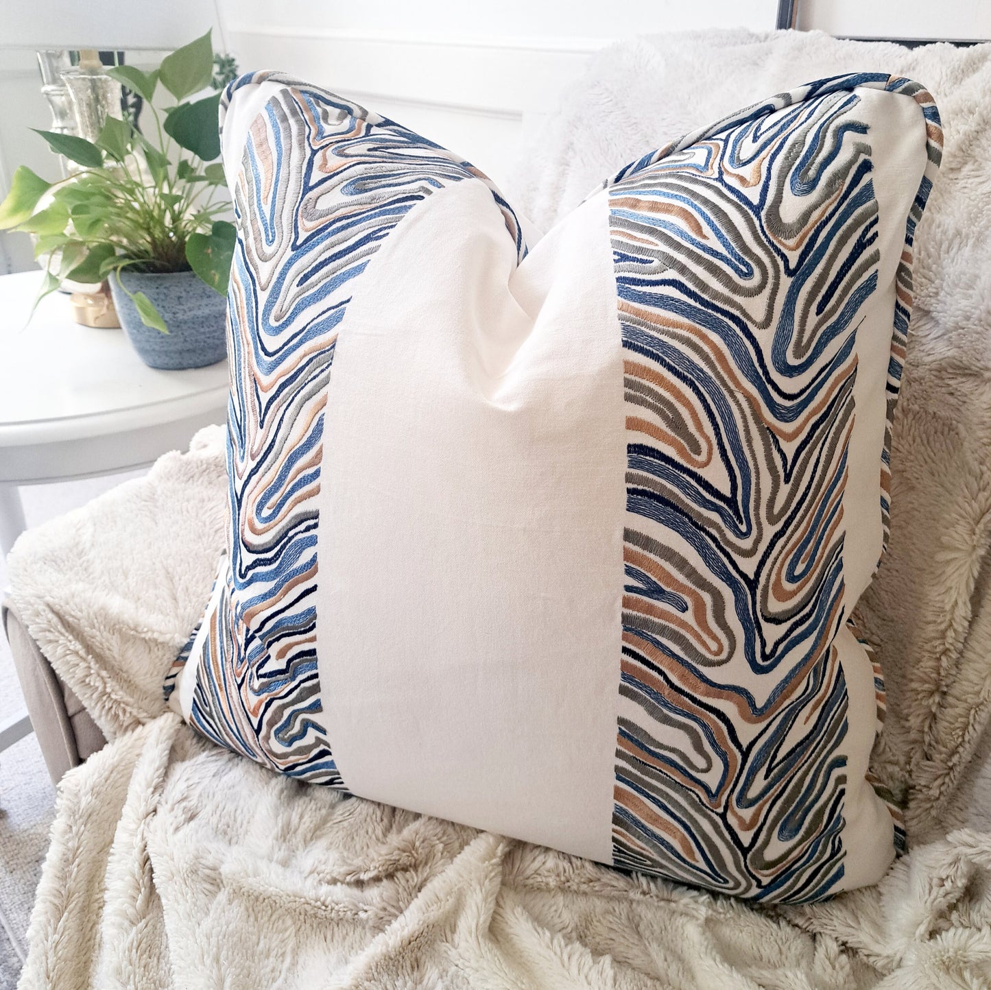 Animal stripe Allendale blues pillow cover