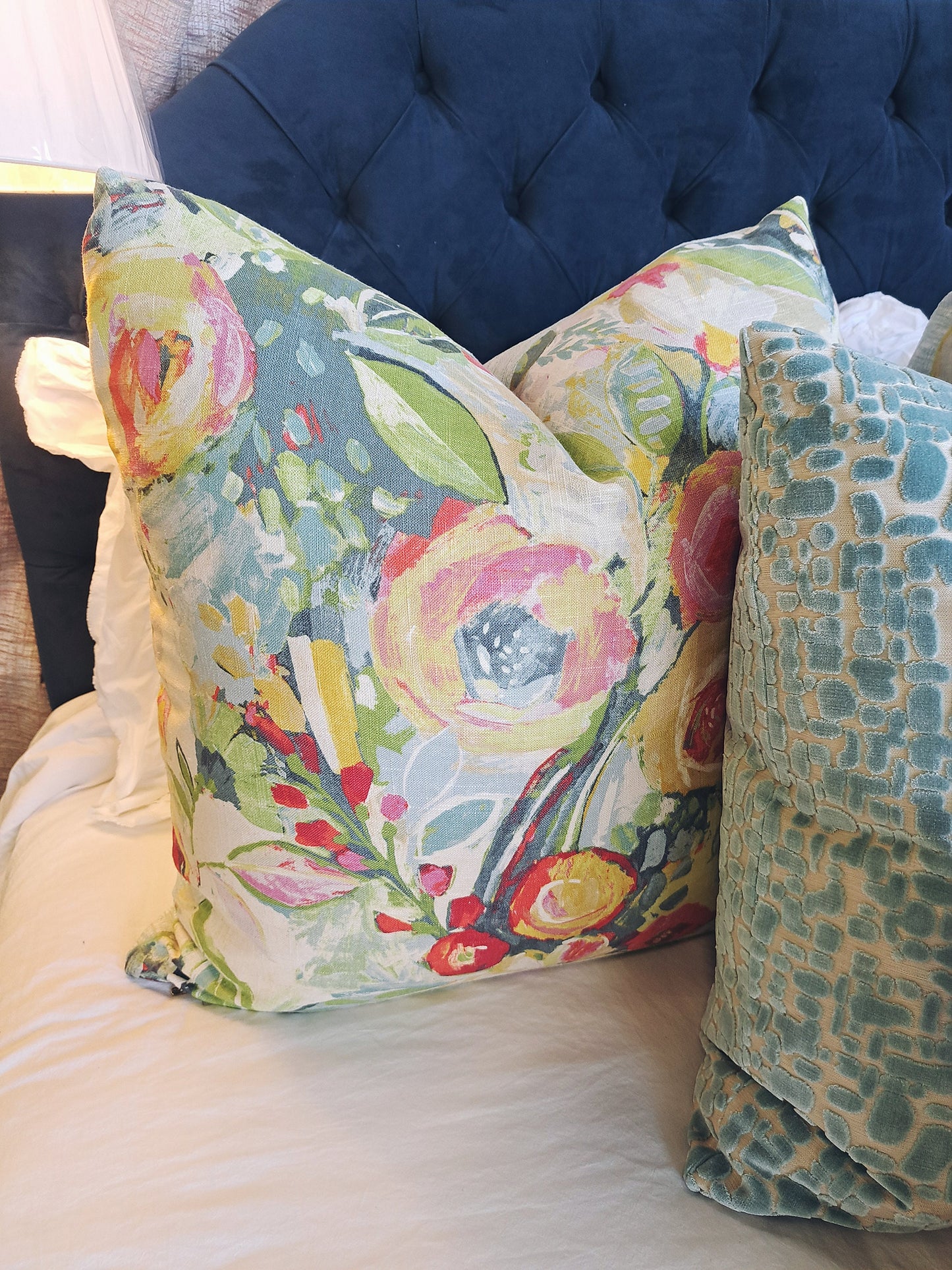Covent Garden Floral Pillow Cover