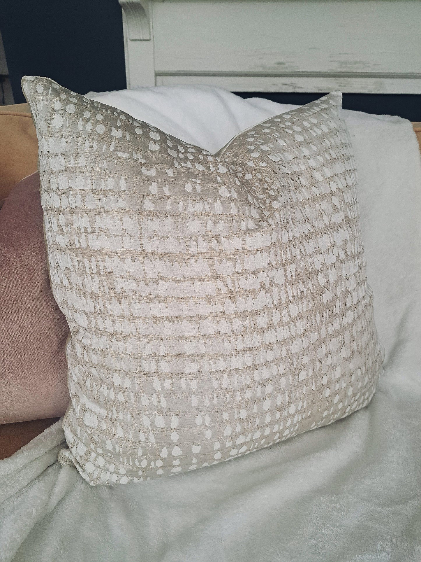 Cream and White Nuetral Print Pillow Cover
