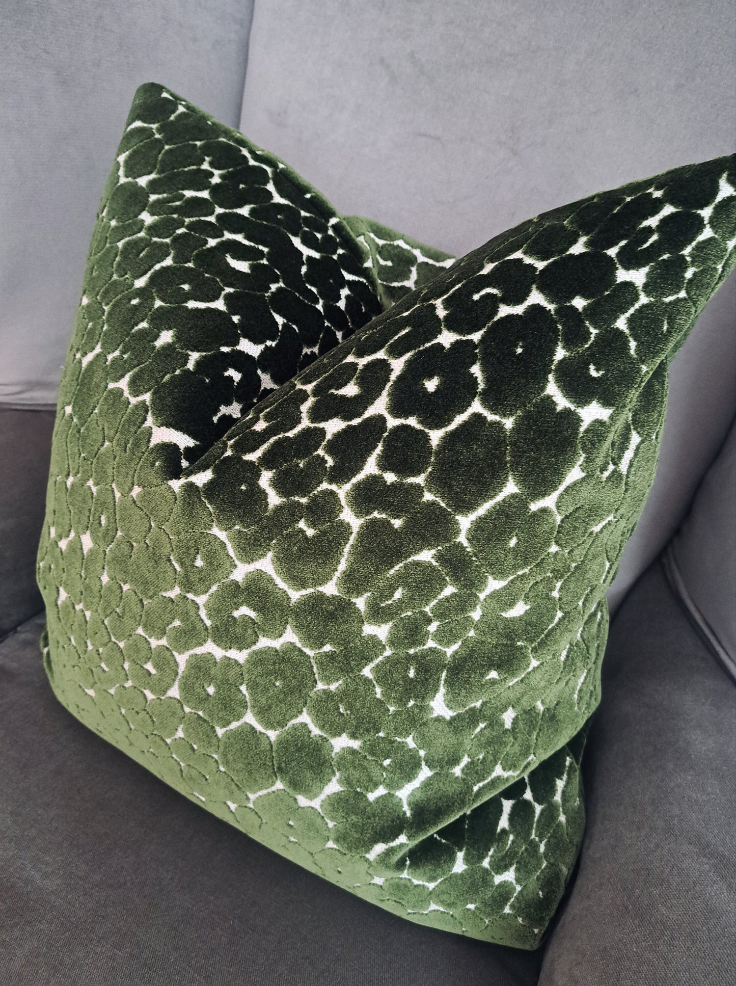 Deep Green Leapard Print velvet Pillow Cover