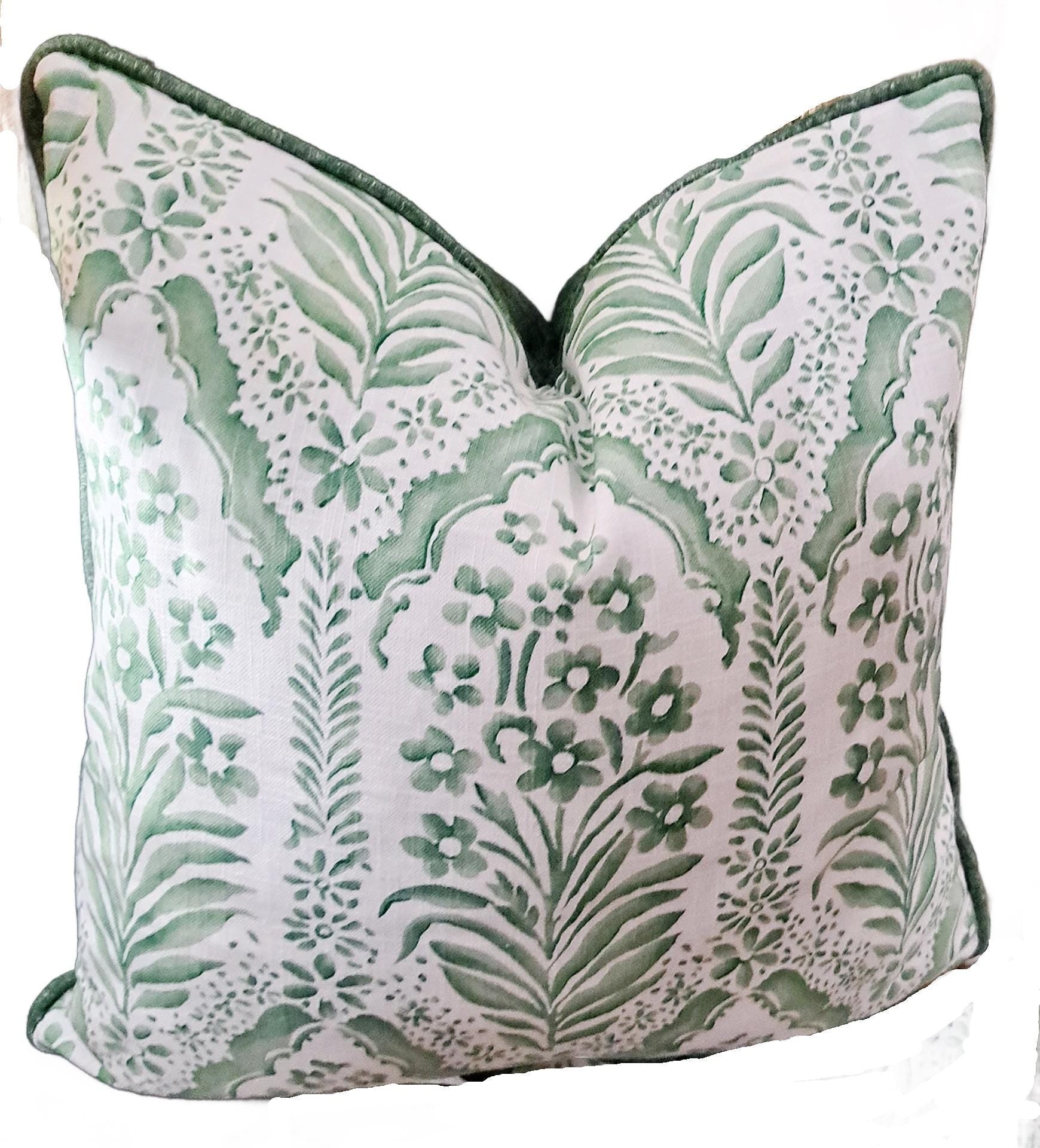 Ivy Green and White Flowers Pillow Cover