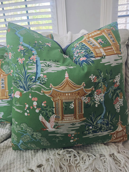 Green Chinoiserie Scenery Pillow Cover
