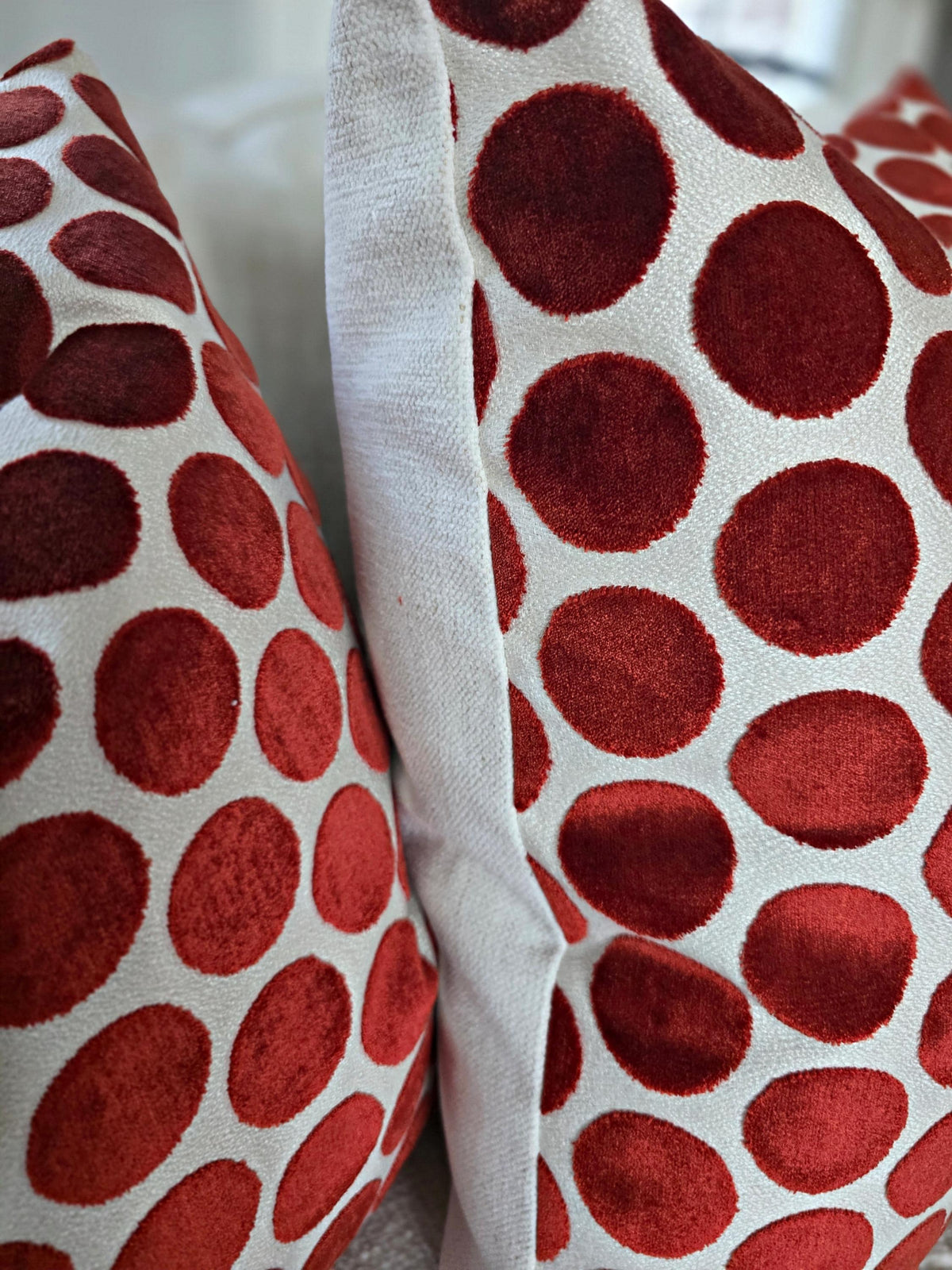 Red Dot Velvet Pillow Cover