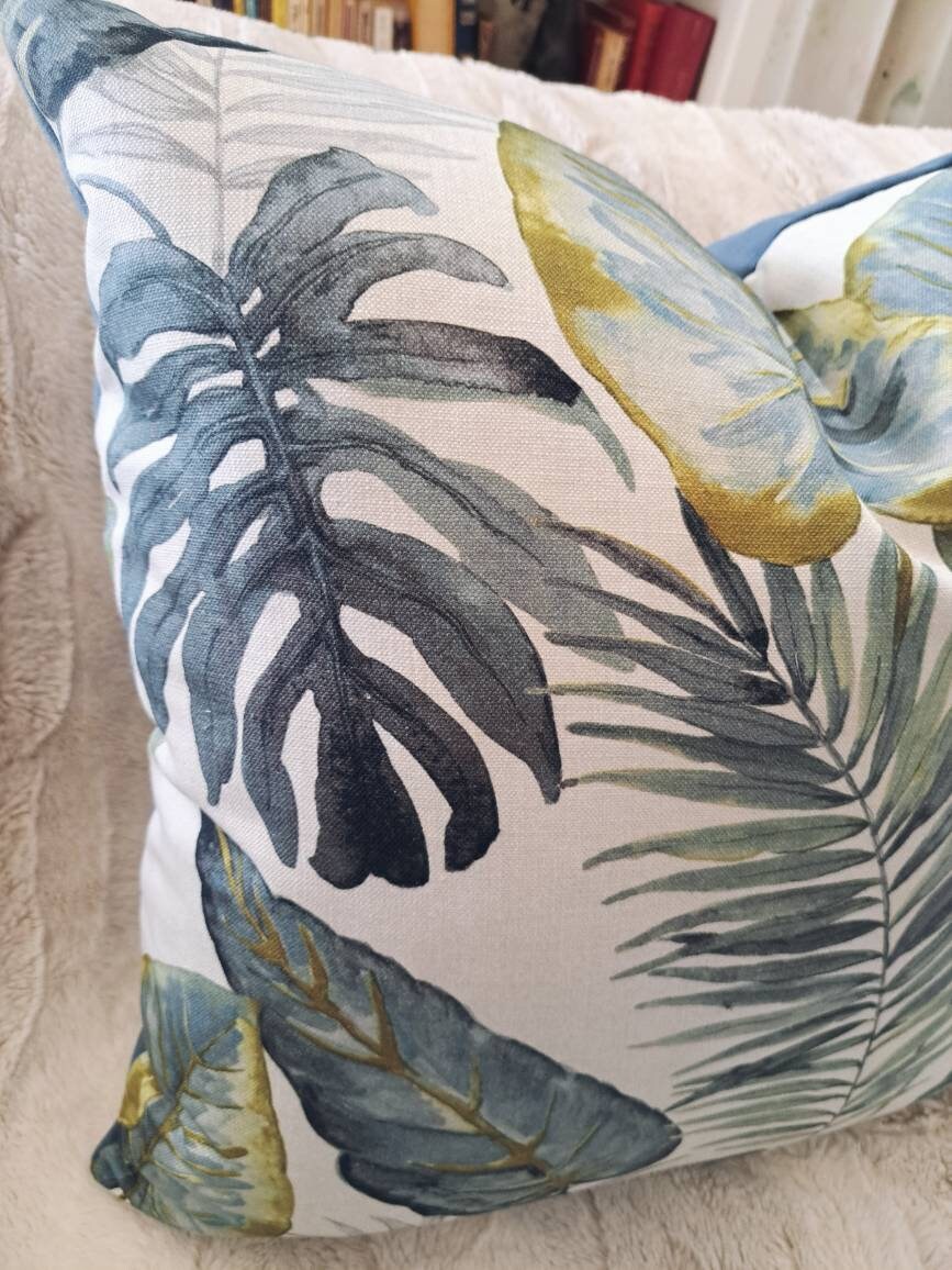 Tropical Blue Floral Print Pillow Cover