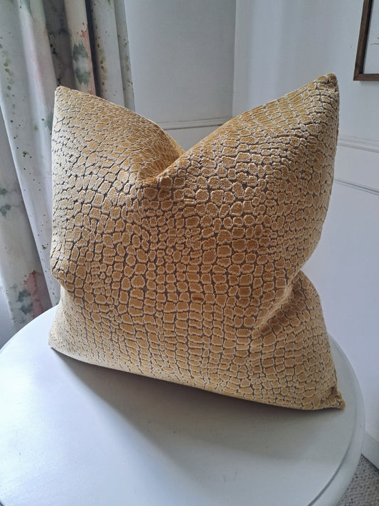 Gold Cut Velvet Crocodile Pattern Pillow Cover