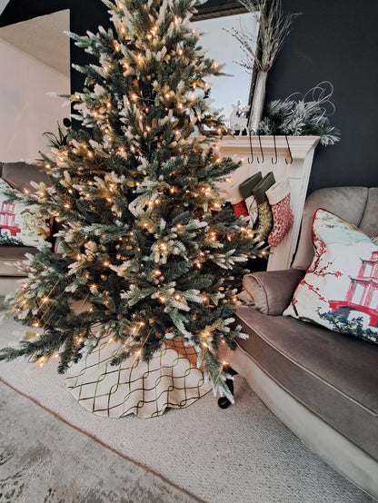 Embroidered Green Lattice Christmas Tree Skirt