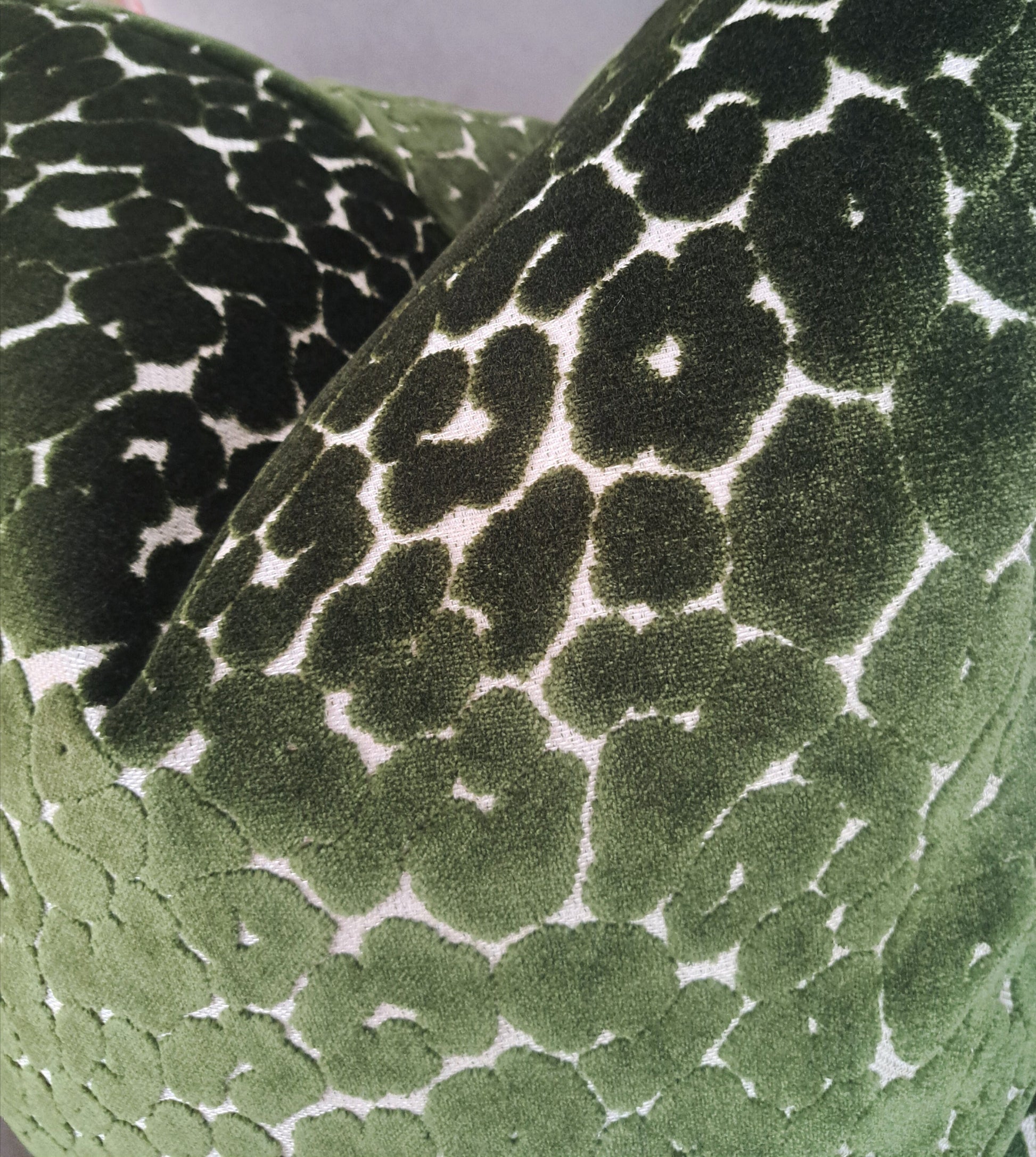 Deep Green Leapard Print velvet Pillow Cover