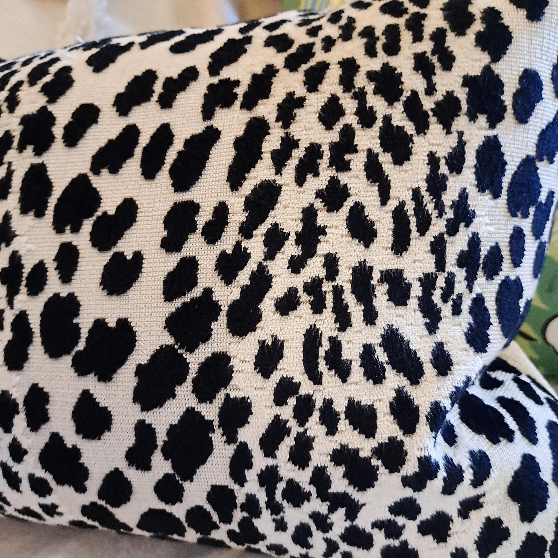 Black Leopard Print Velvet Pillow Cover