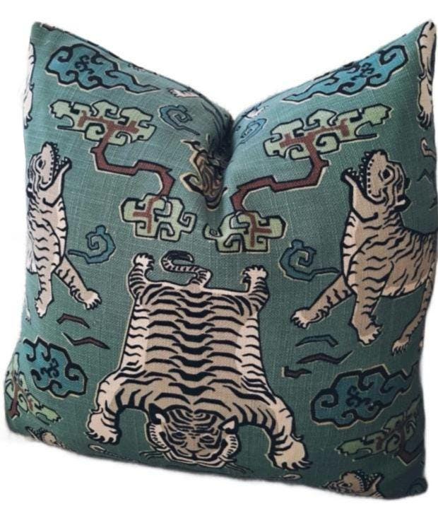 Jade Tiger Print Pillow Cover