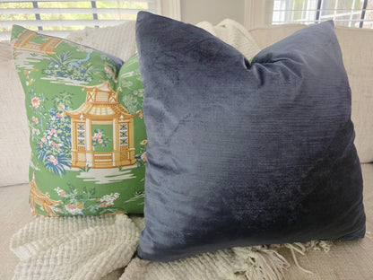 Green Chinoiserie Scenery Pillow Cover