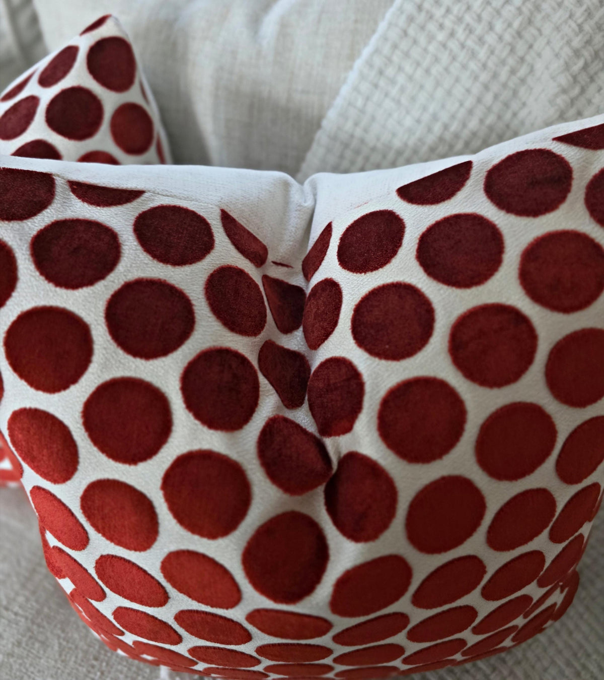 Red Dot Velvet Pillow Cover