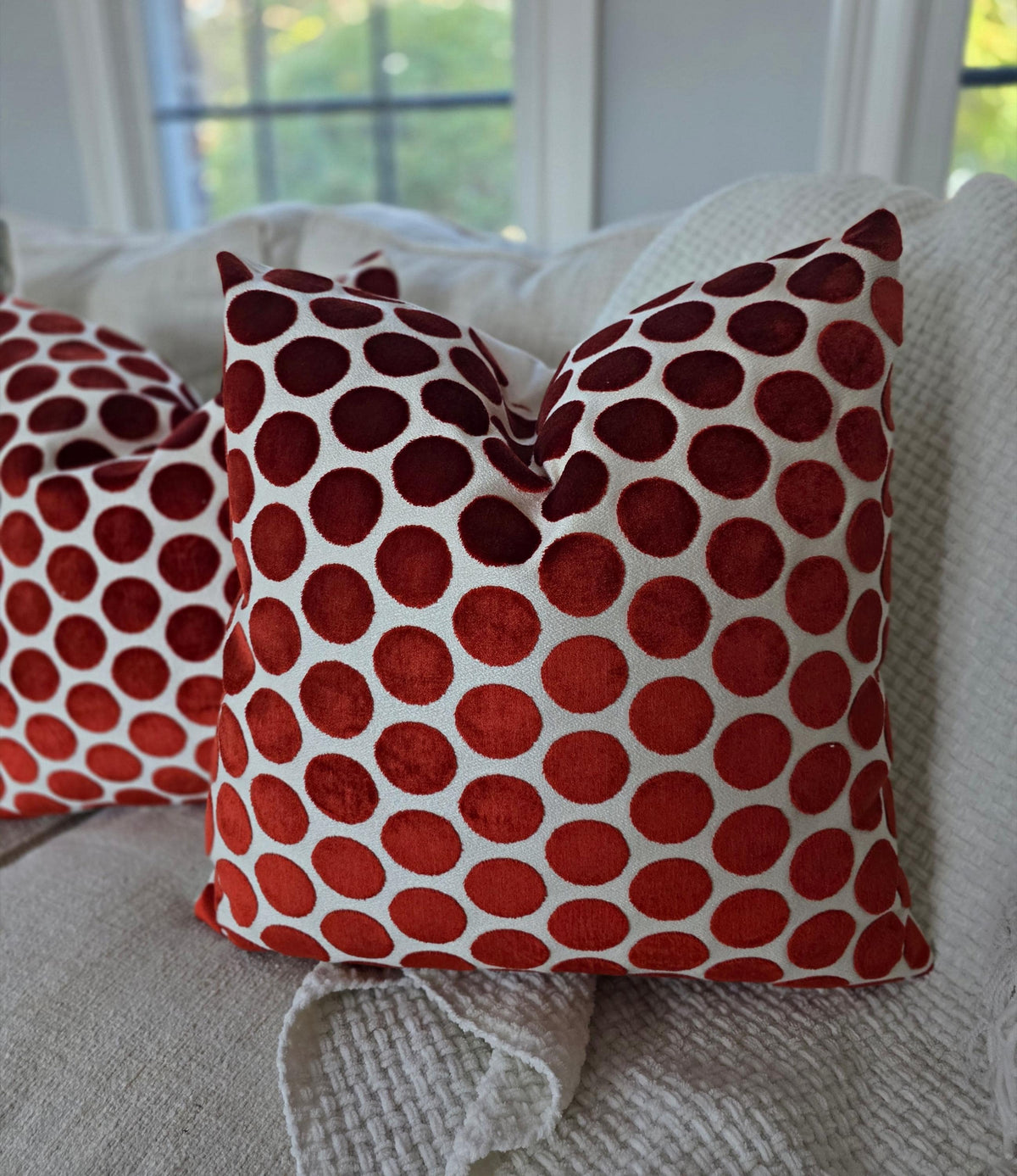 Red Dot Velvet Pillow Cover